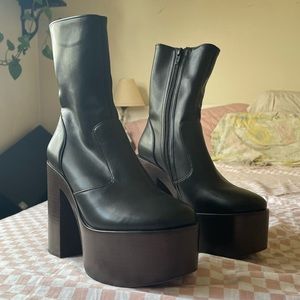 JEFFREY CAMPBELL — Mexique Platform Bootie